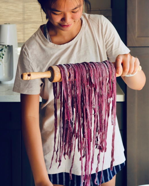 Victoria Ngai cooking